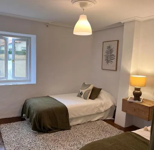 Casona Tipica Cantabra Cerca De La Playa De Gerra بيت للعطل